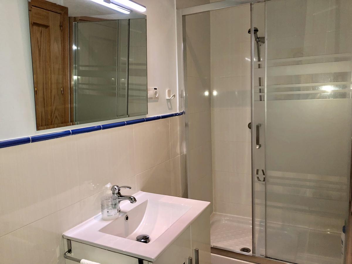Hostal Arriaza Madrid Extérieur photo