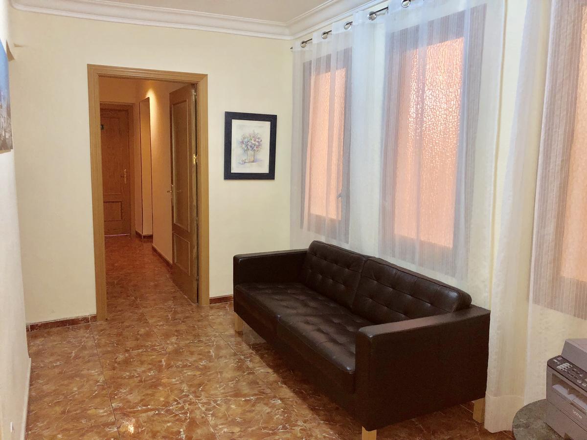 Hostal Arriaza Madrid Extérieur photo